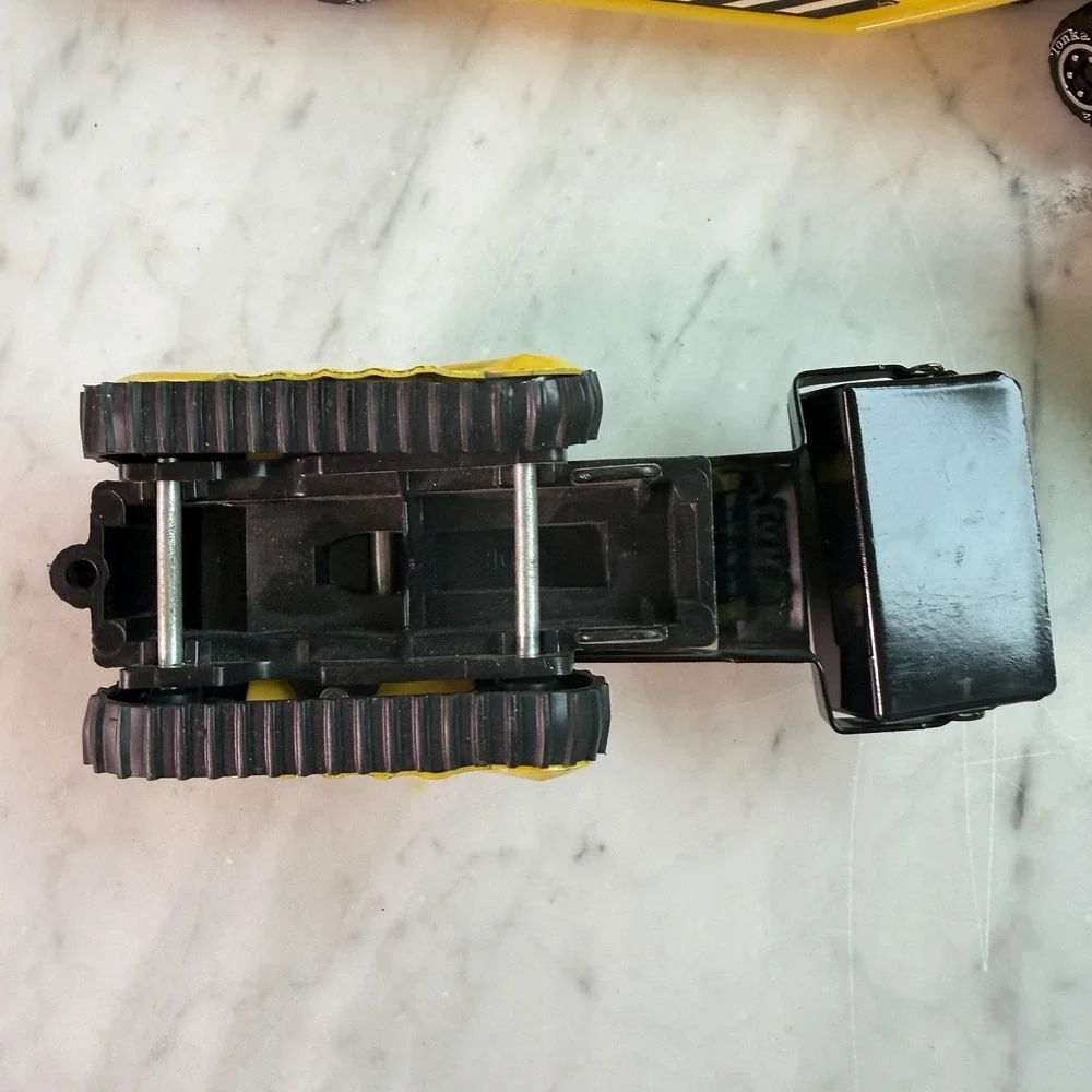 Vtg‎ 1981 Mini Tonka Yellow Semi Truck Lowboy Trailer & Crawler Bulldozer Set